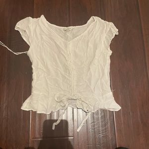 White scrunch up crop top